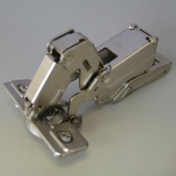 Salice 165 Full Overlay Self Closing Rapido Hinge (1)