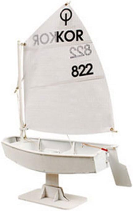 Desktop Wooden Model Kit Optimist Dinghy / YG021 | Young Modeler desktop wooden model kit of Optimist Dinghy. Pre-cut wooden parts, assembly required.