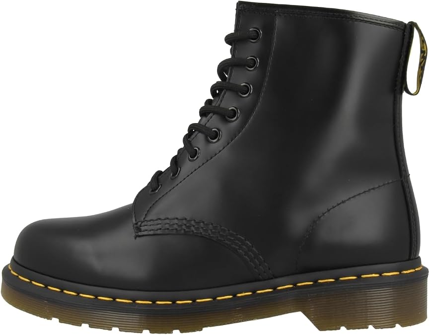 Dr.Martens ドクターマーチン Unisex Adult Domestic Regular ProductCORE 1460 8-Hole Lace-Up Boots