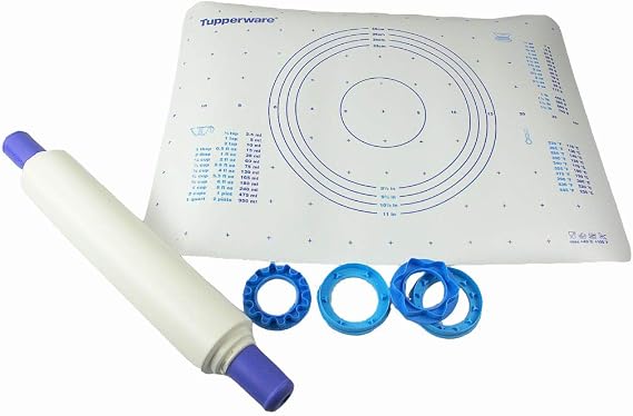Tupperware Baking set- Mat and Rolling Pin