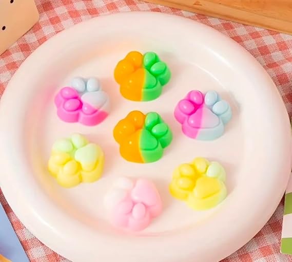 6 Pieces Cute Mini Sukushi Cat Paw Toys, Mochi Squishy Soft Cat Claw, Anti-Stress Toys, Squeeze Toys for Kids and Adults, Relaxing Toys and Kawaii