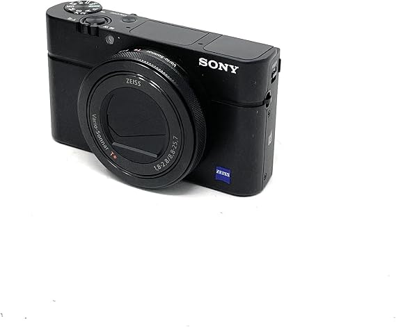 Sony RX100 IV | Advanced Premium Compact Camera (1.0-Type Sensor, 24-70 mm F1.8-2.8 Zeiss Lens, 4K Movie Recording and Flip Screen)