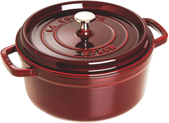 Staub Cocotte | Serves 3 to 4 people, recommended for den, potov, rolled cabbage, and a family dinner table