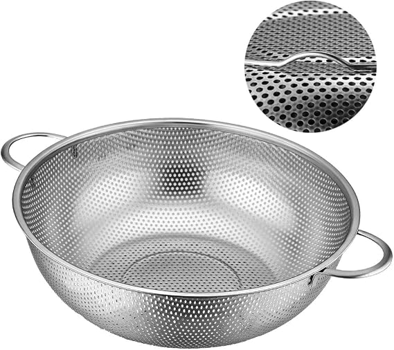 Stainless Steel Colander 22.5cm, 3 Quart Micro-Perforated Food Strainer with Handles, Colander for Draining Washing Rinsing Steaming, Thickened Metal Sieve Ideal for Pasta Vegetables Fruit (22.5cm)