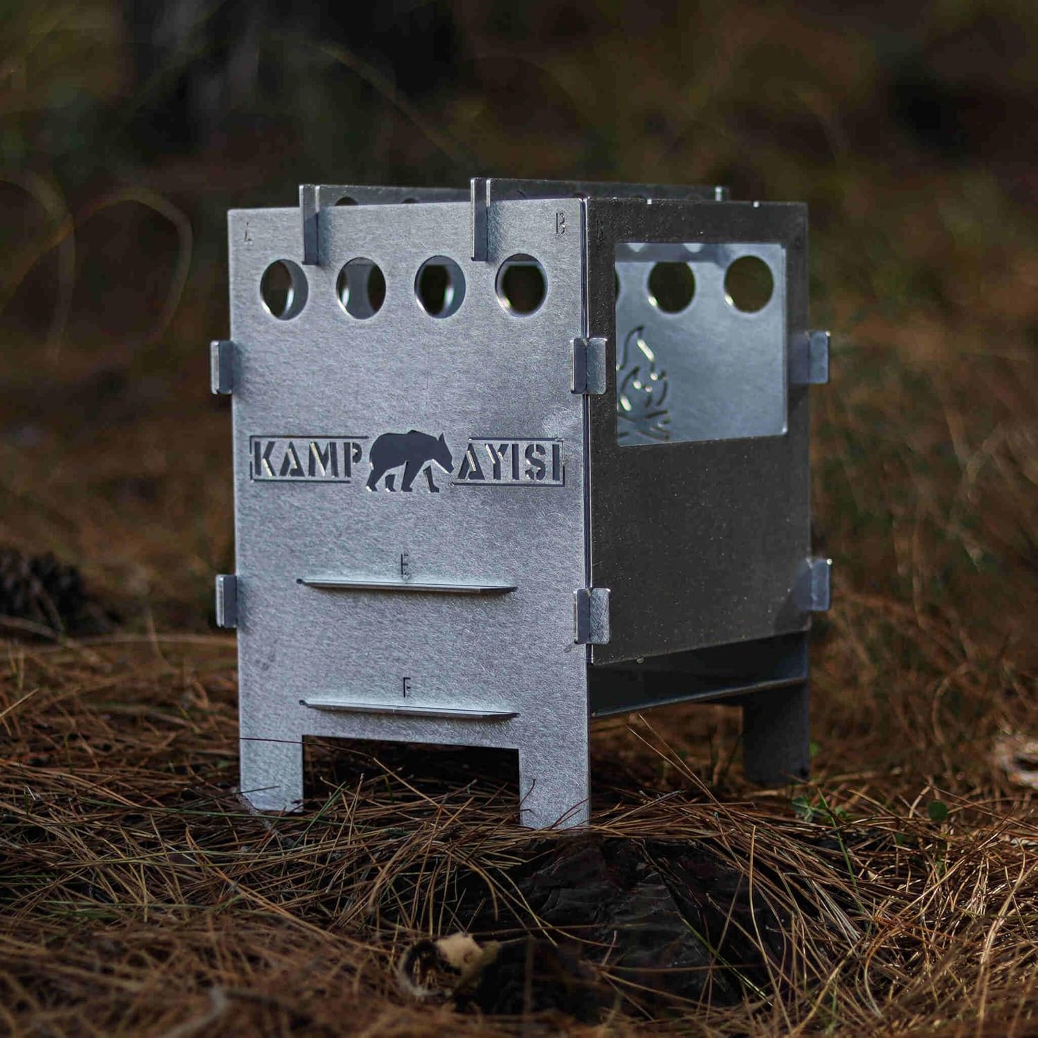 Camping Bear® PyroLite™ Firebox: Metal Camping Stove with Practical and Folding Multi-Fuel Bag