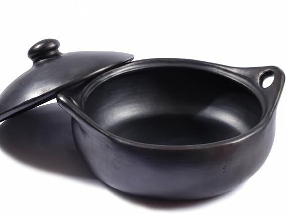 Chamba Flat Clay Casserole, Extra Large, 6 Quarts