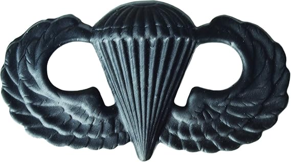 Black Metal Parachutist Badge