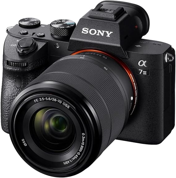 Sony Alpha a7 III Full-frame Aynasız Fotoğraf Makinesi, 28-70mm Zoom Lensli Kit (ILCE-7M3K) (Sony Eurasia Garantili)