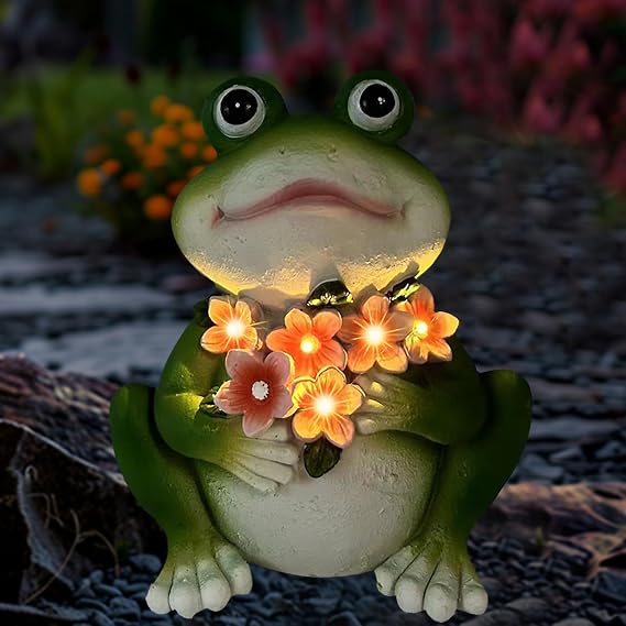 Solar Frog Garden Decor - Resin Frog Statues for Outside, Patio, Yard, Lawn, Gardening Gifts for Women, Outdoor Decorations