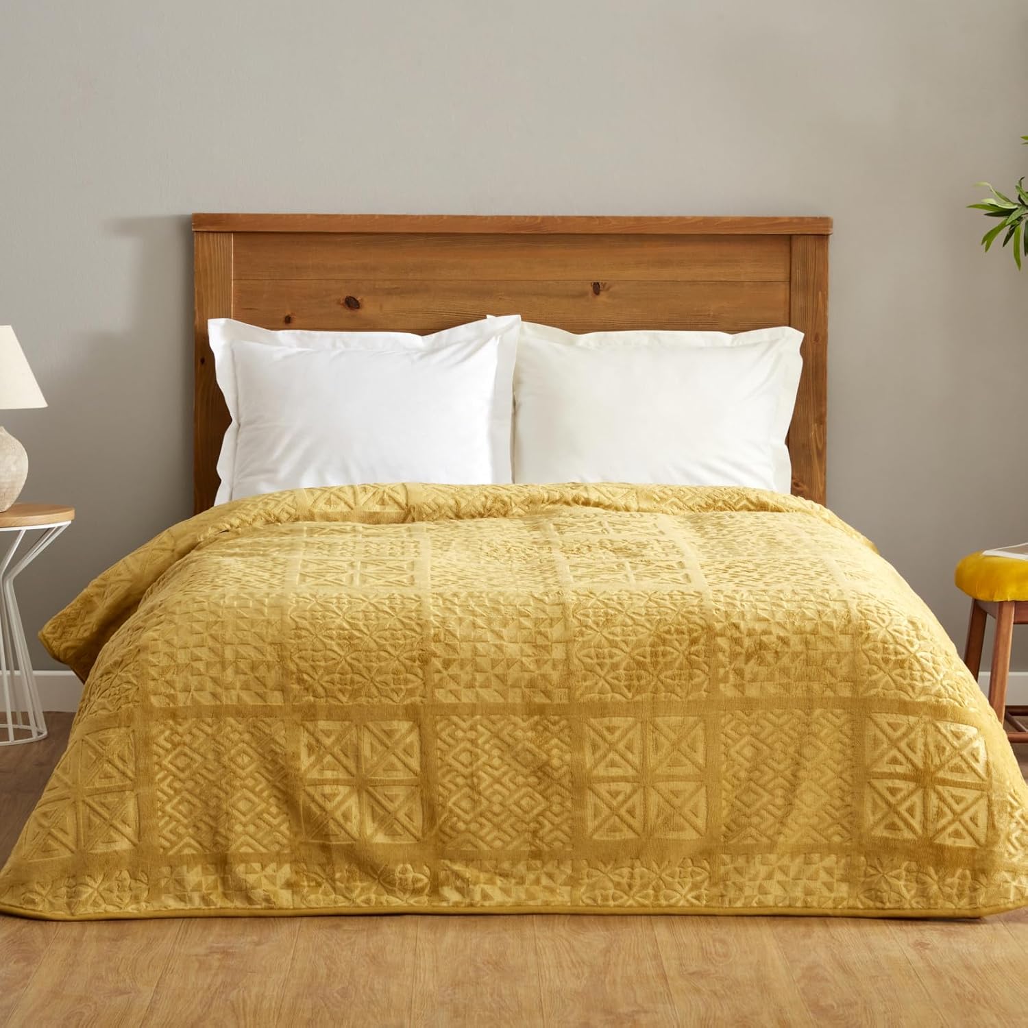 Karaca Home Blair Single Embos Blanket Mustard