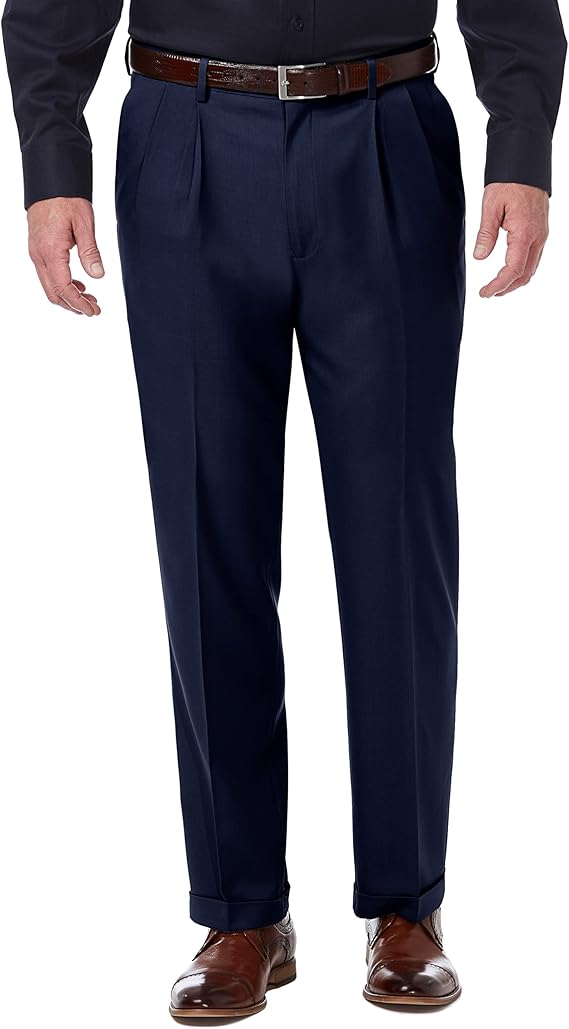 Haggar Men's Classic Fit Pleated Premium Comfort Dress Pant