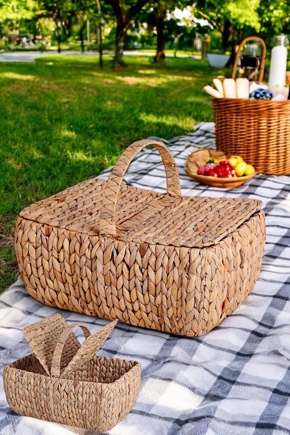 Deconox Handmade Water Hyacinth Large Size Wire Mesh Picnic Basket with Lid Rectangular - 46X30cm - 20-36cm