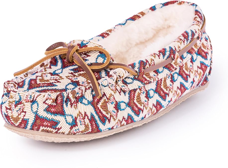 Minnetonka Women's Cally Moccasin Slipper